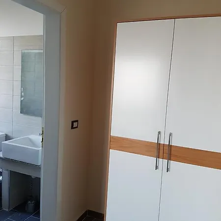 Vila Tatjana Pension Vuno Buitenkant foto